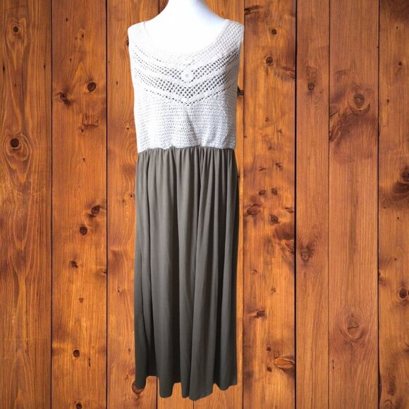 Cal Style Dresses & Skirts - Cal Style Women's XL Sleeveless Crochet Top Dress Maxi Made in USA NWT